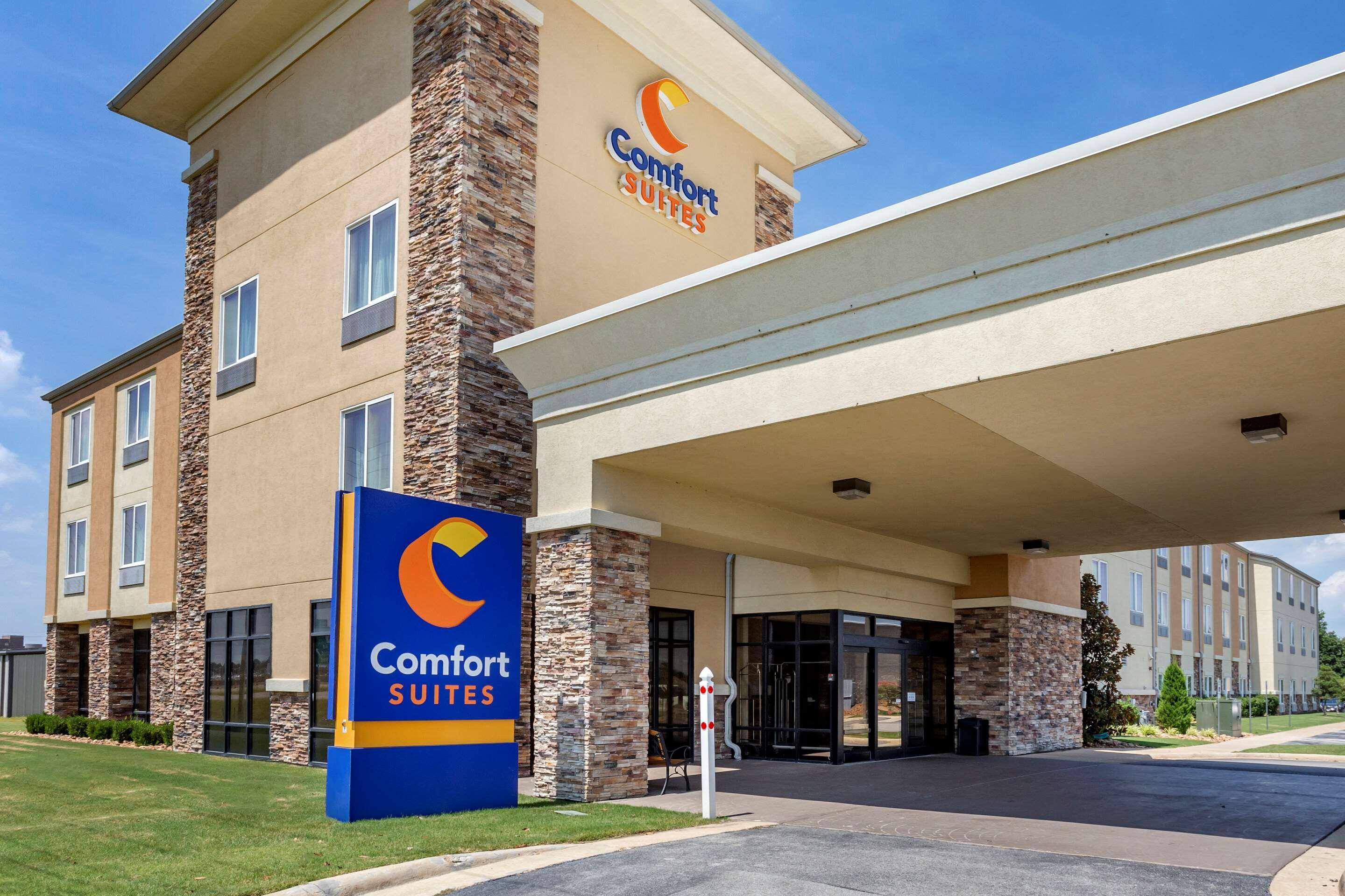 Comfort Suites Jonesboro University Area Exterior foto